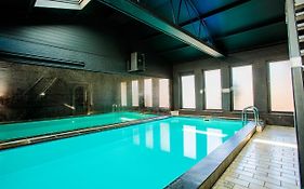 Bungalow Met Prive Zwembad En Sauna